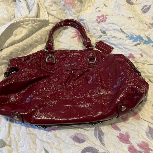 Red shiny leather coach purse and wallet - Picture 10 of 10